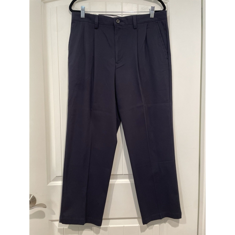 Dockers‎ Dress Pants Men Size 34x30 Pleated Navy Classic Fit Khakis